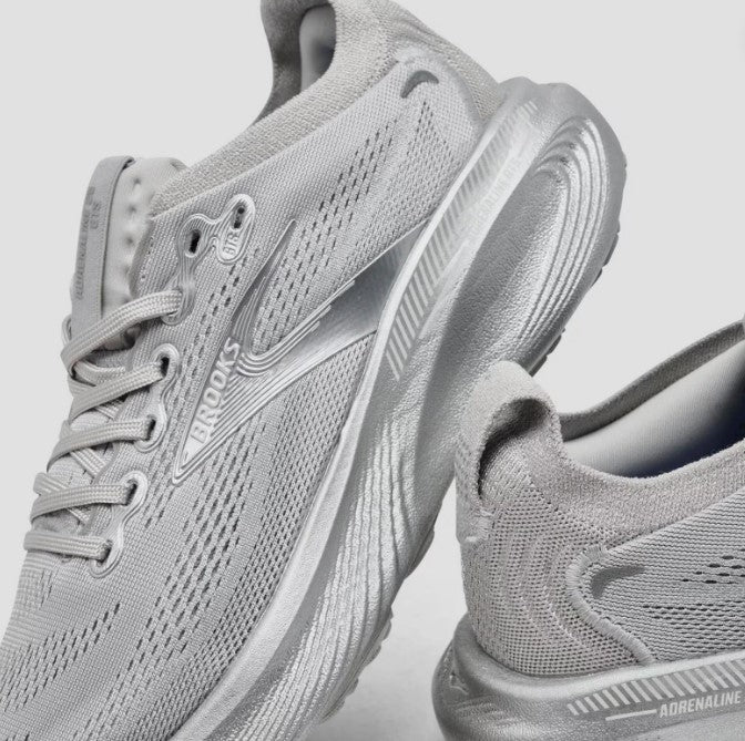 Brooks Adrenaline GTS 25 25th Anniversary