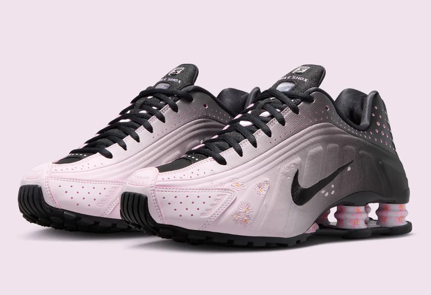 Nike Shox R4 Sakura (Women's)