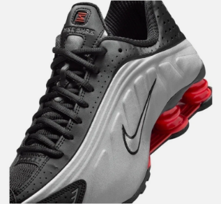 Nike Shox R4 Black Metallic Silver (2025) (Women's)