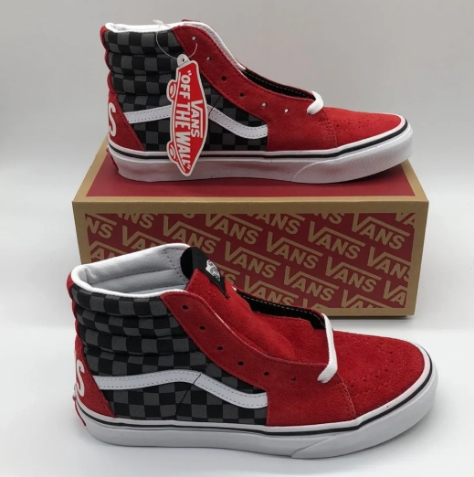 Vans black and red sk8-hi (YOUTH SIZE)