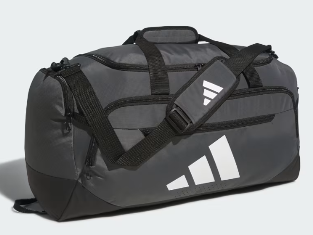 Defender 5 Medium Duffel Bag