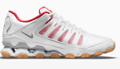 Nike Reax 8 TR White Wolf Red mens