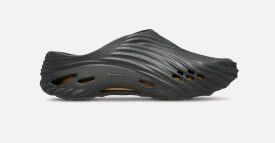 Crocs Echo Wave Black Sand