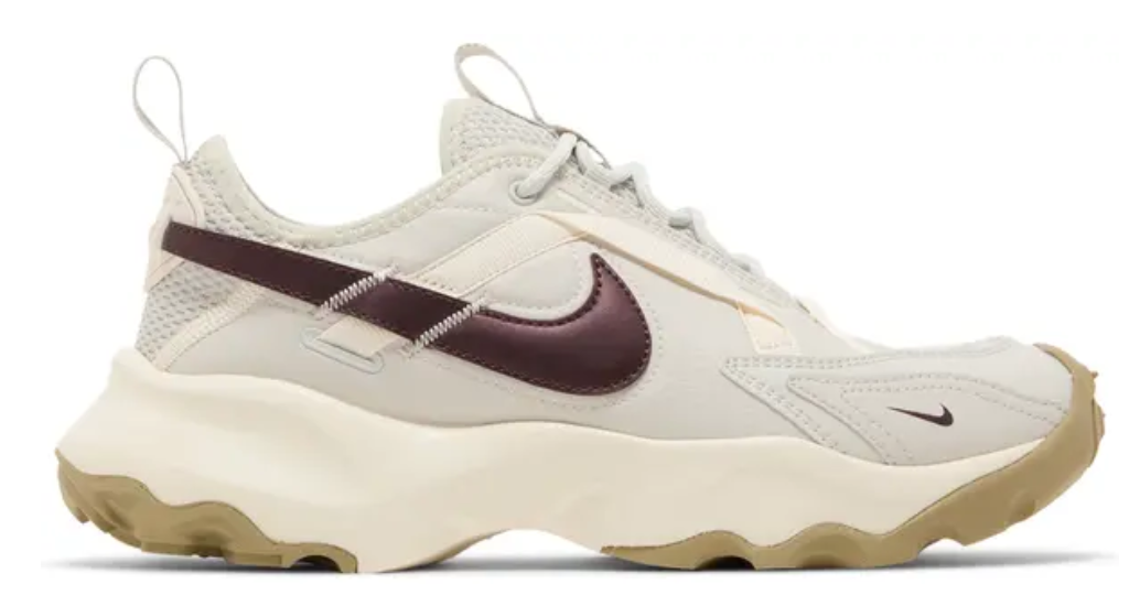 Nike Wmns TC 7900 'Light Bone Burgundy Crush'